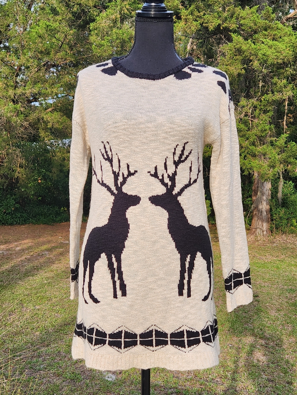 Cremieux Beige Tunic Sweater Black Reindeer Motif Elegant Holiday Unique x small